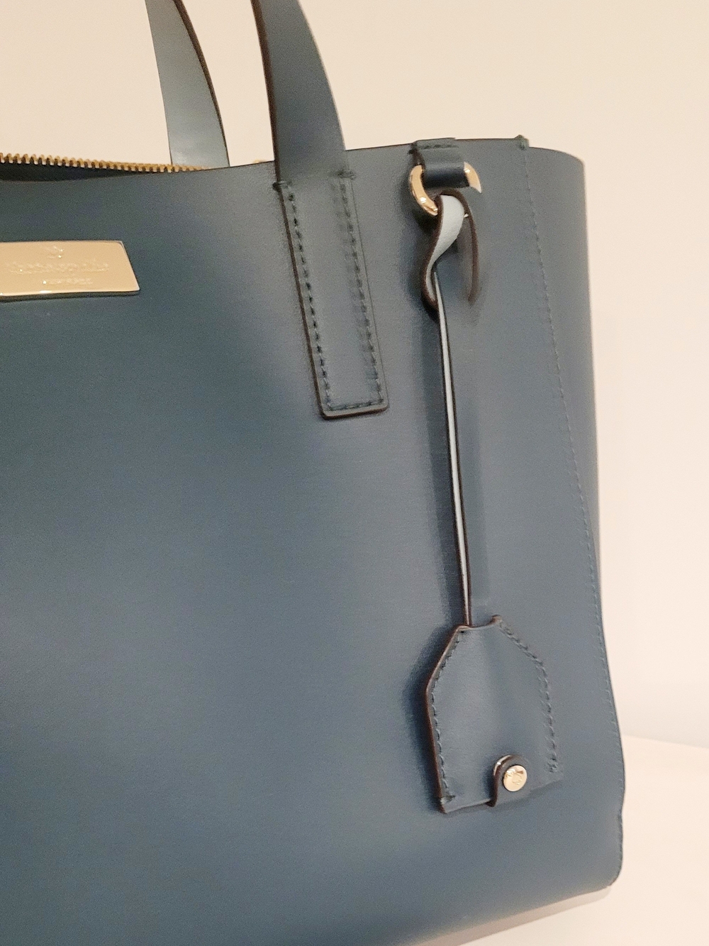 Kate Spade Putnam Drive Nelle Tote - Picture 4 of 8